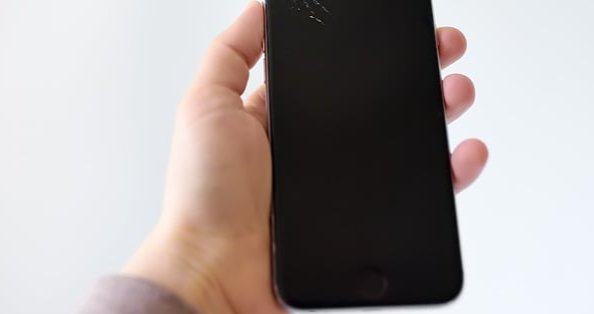 Miért éri meg egy IPhone szerviz választása más márka helyett?